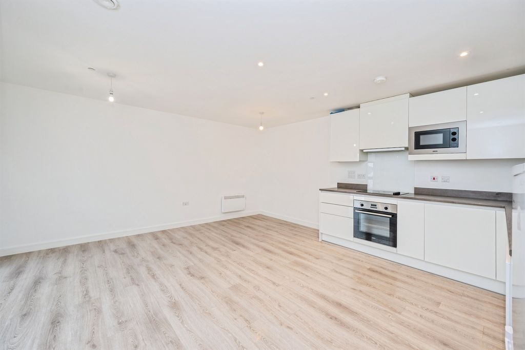 Additional image 6 of 2 bed flat for saleErasmus Drive, Derby DE1