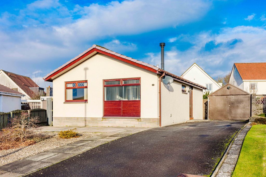 Property photo 2 of 21 Front External