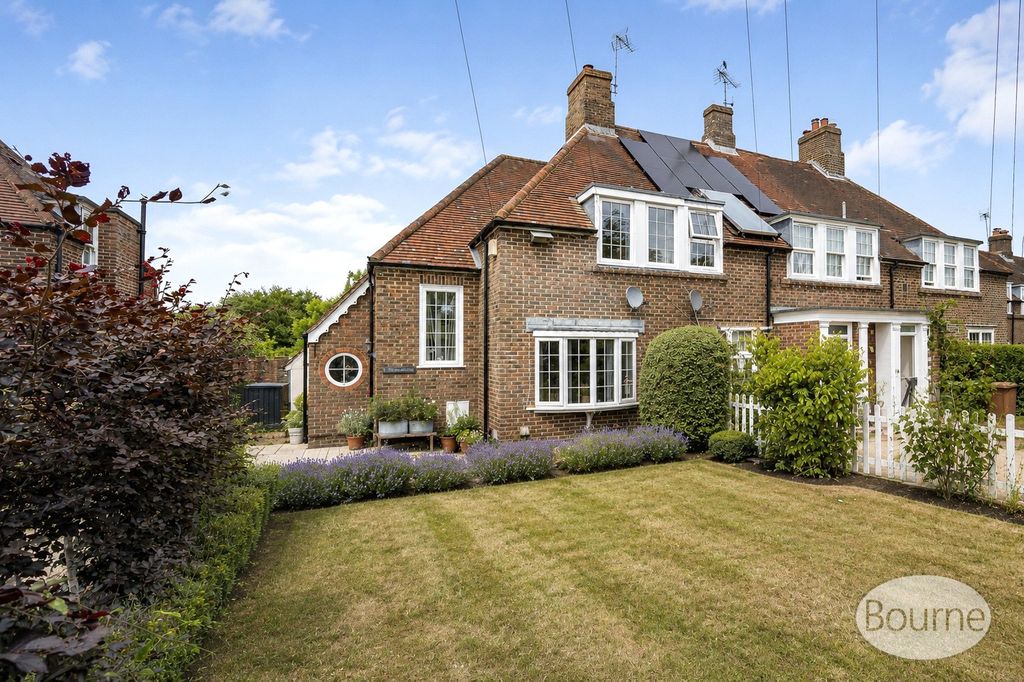 Property photo 1 of 35 Picture No. 05