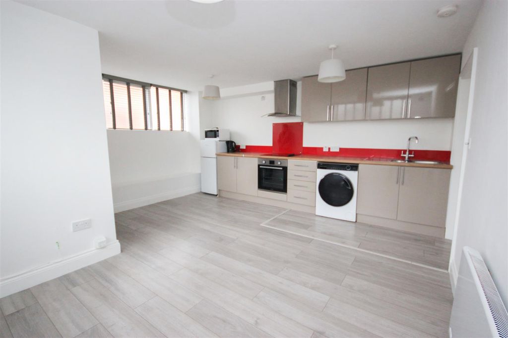 Property photo 2 of 11 Img_1597.Jpg