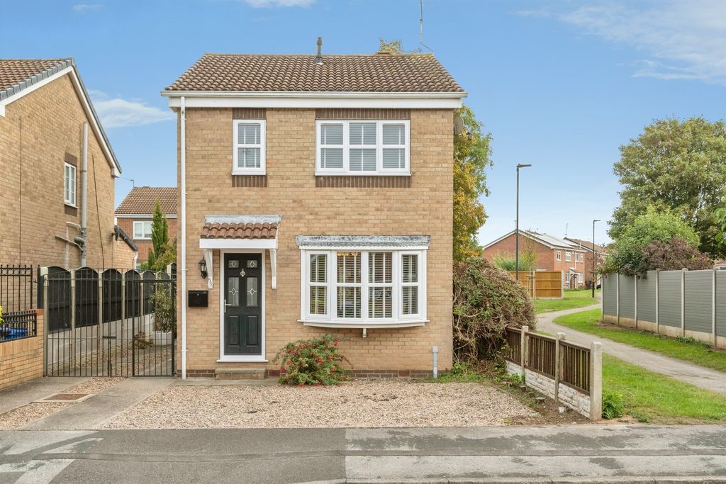 Property photo 1 of 15