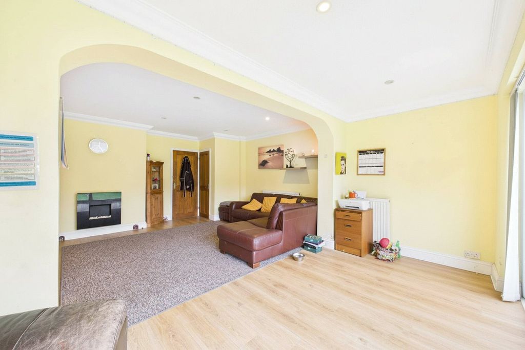 Property photo 3 of 10 Picture No. 10