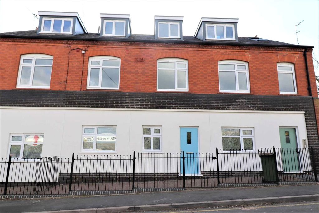 Property photo 1 of 7