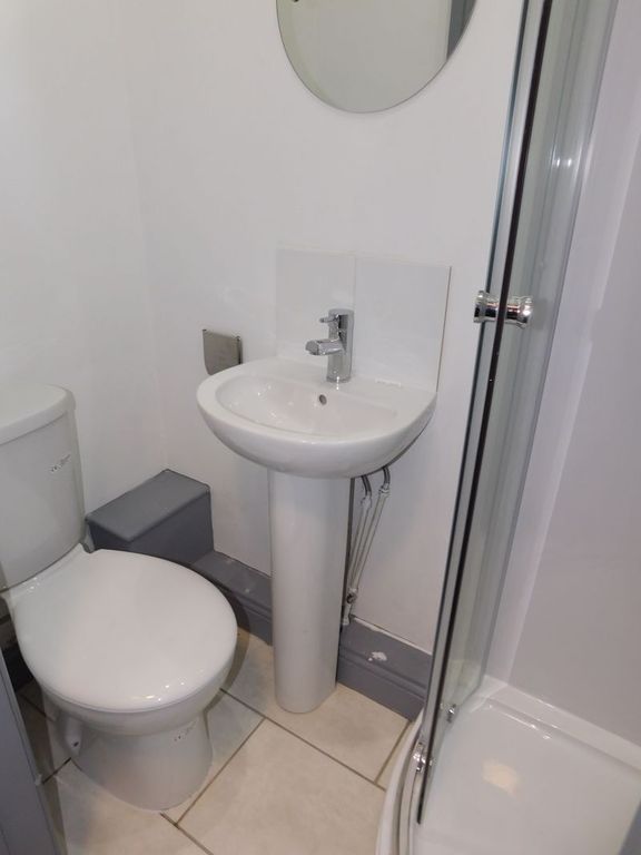 Property photo 3 of 5 Photo 9