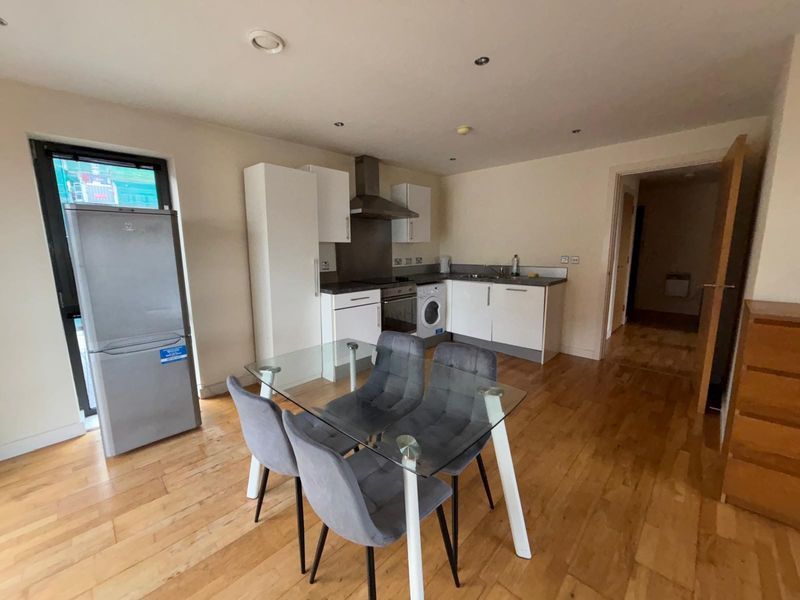 Property photo 3 of 11 Photo 12