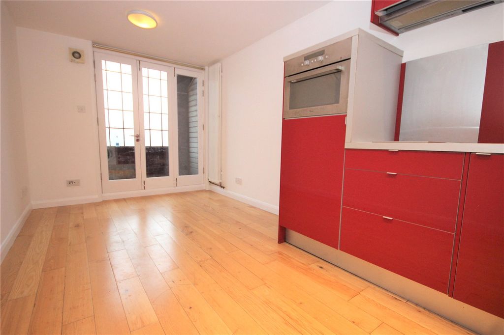 Property photo 2 of 8 Picture No. 02