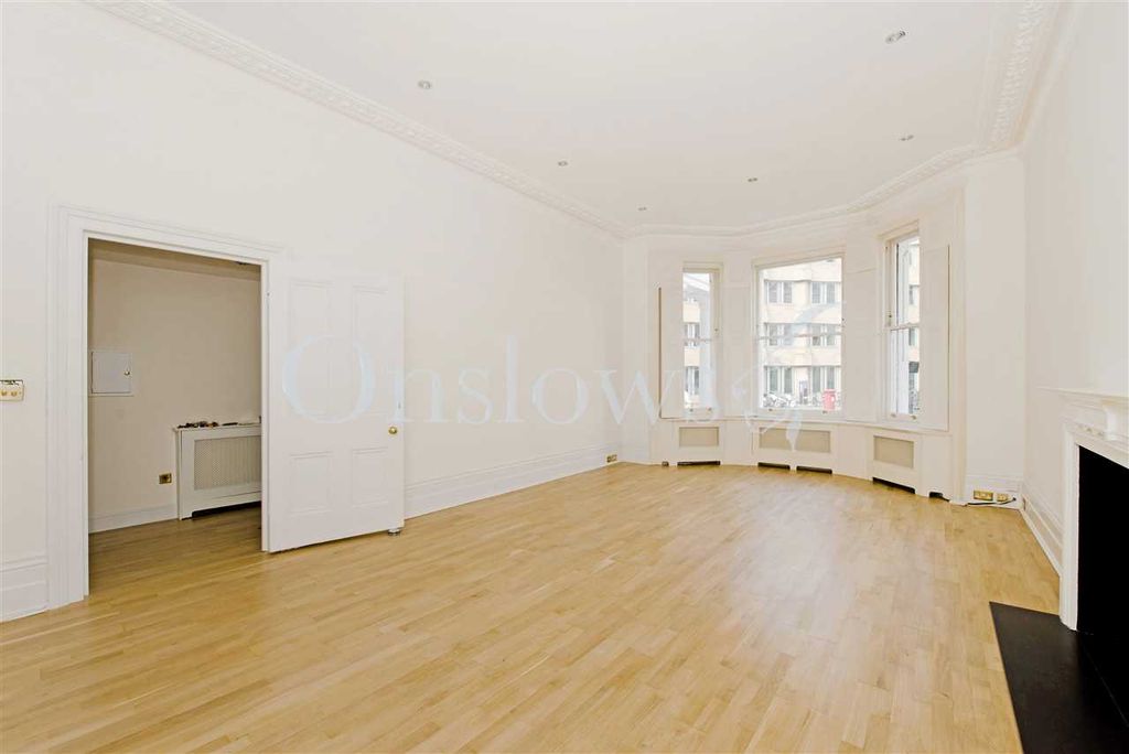Property photo 1 of 8 Main Picture
