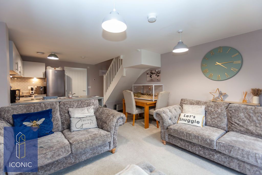 Property photo 3 of 11 Photo 5