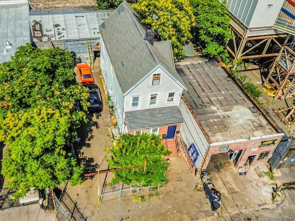 Property photo 2 of 13 <Alttext/>