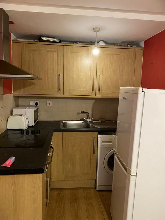 Property photo 1 of 4