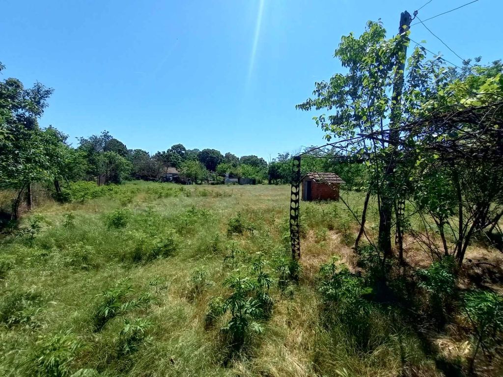Property photo 3 of 4