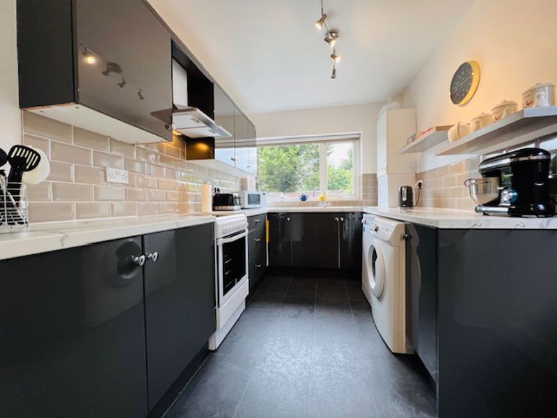 Property photo 3 of 11 Photo 3