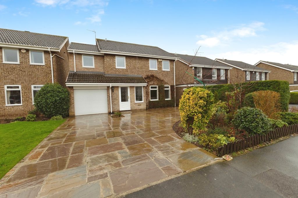 Property photo 1 of 21 Pbox-Img.Jpg