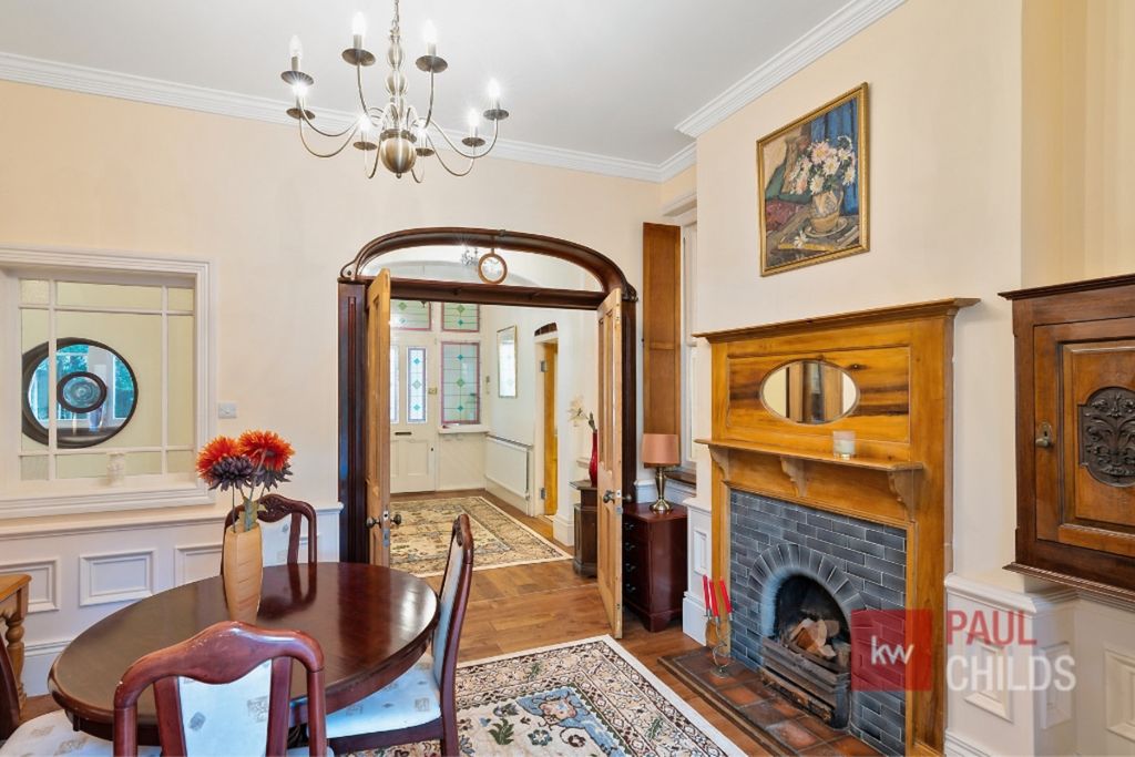 Property photo 3 of 29