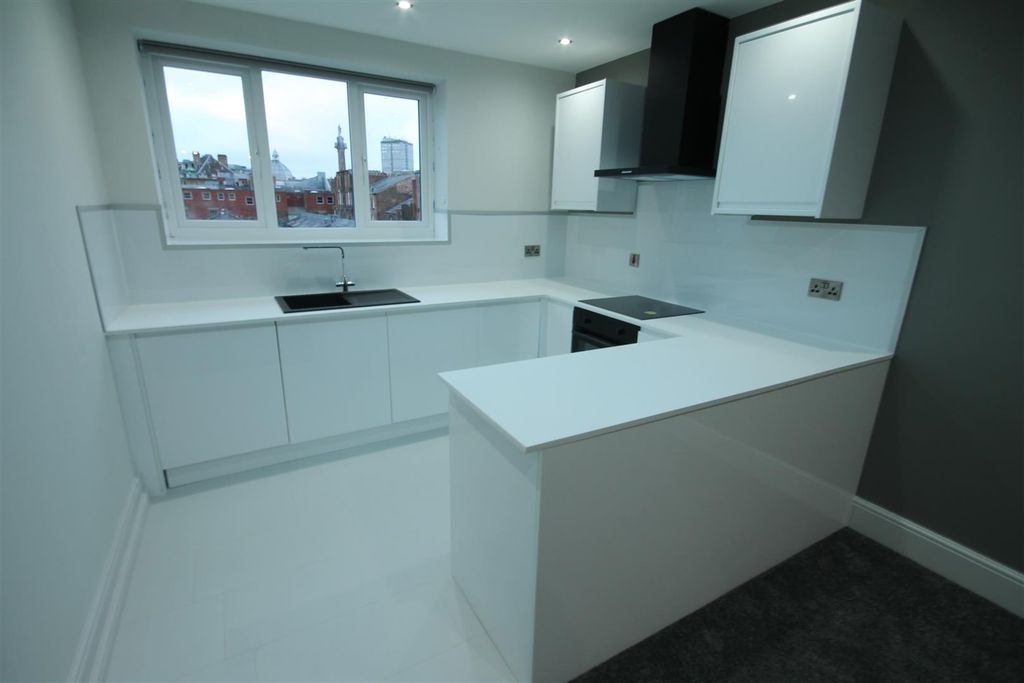 Property photo 1 of 8 3.Jpg