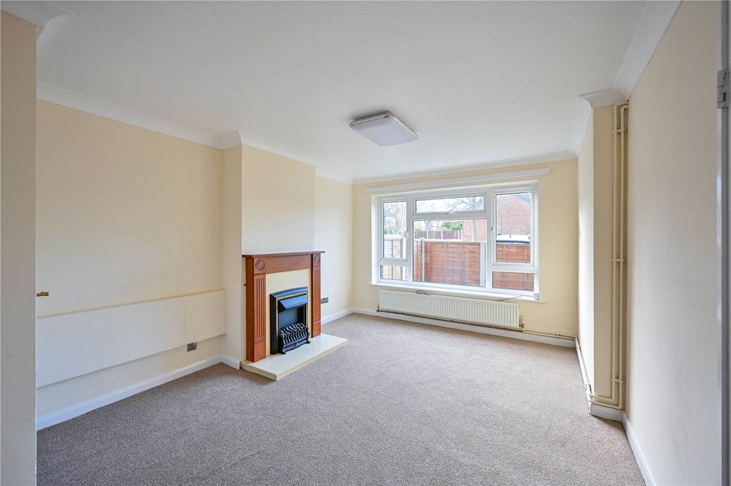 Property photo 2 of 18 Picture No. 10