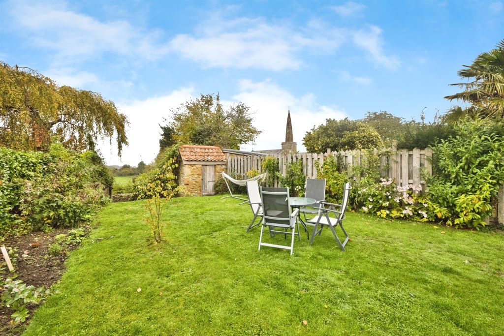 Property photo 2 of 17