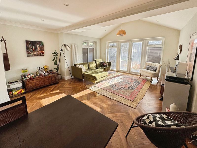 Property photo 2 of 10 Photo 8