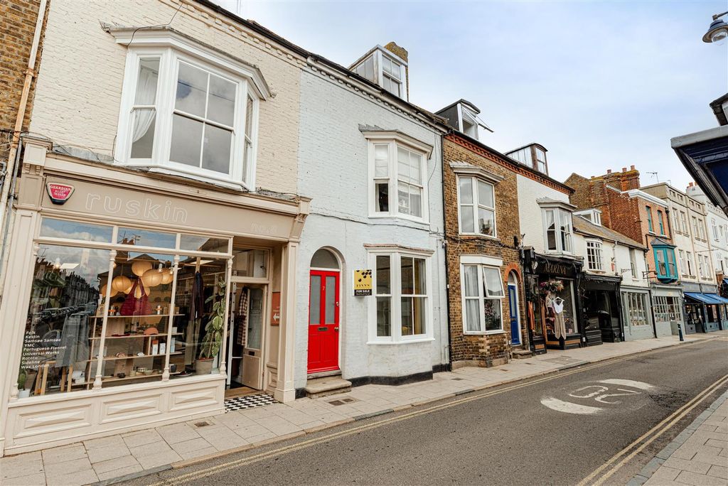 Property photo 2 of 11 L J Imaging-25 New.Jpg