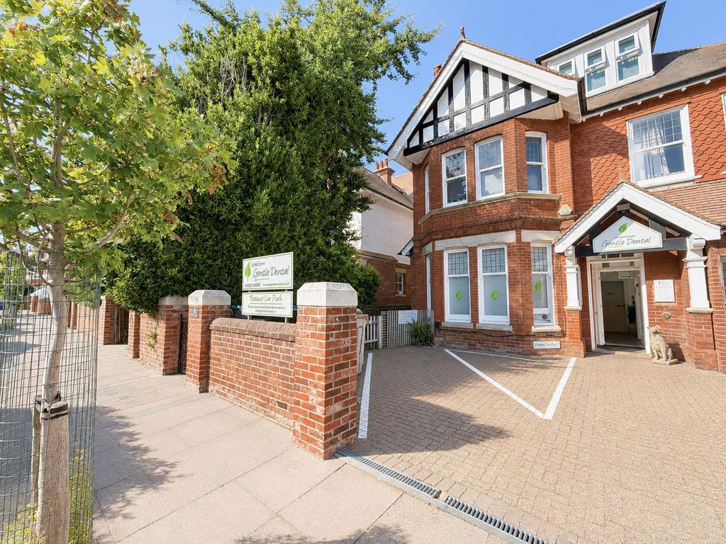 Property photo 1 of 13