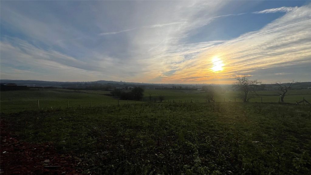 Property photo 2 of 6 Picture No. 02