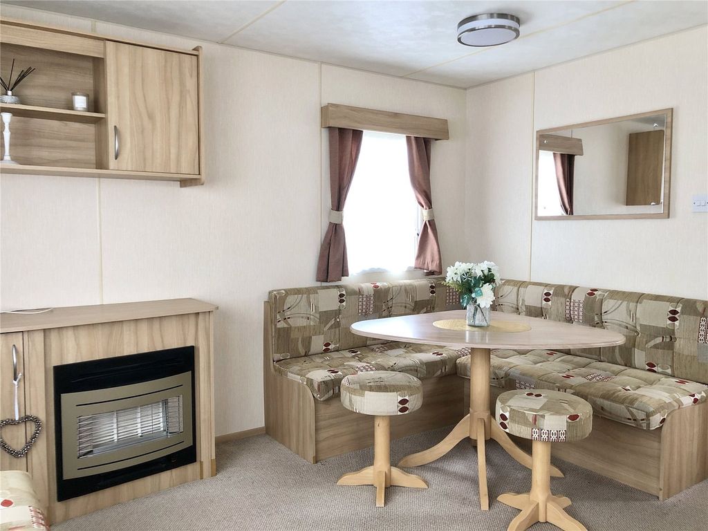 Property photo 2 of 13 Picture No. 05