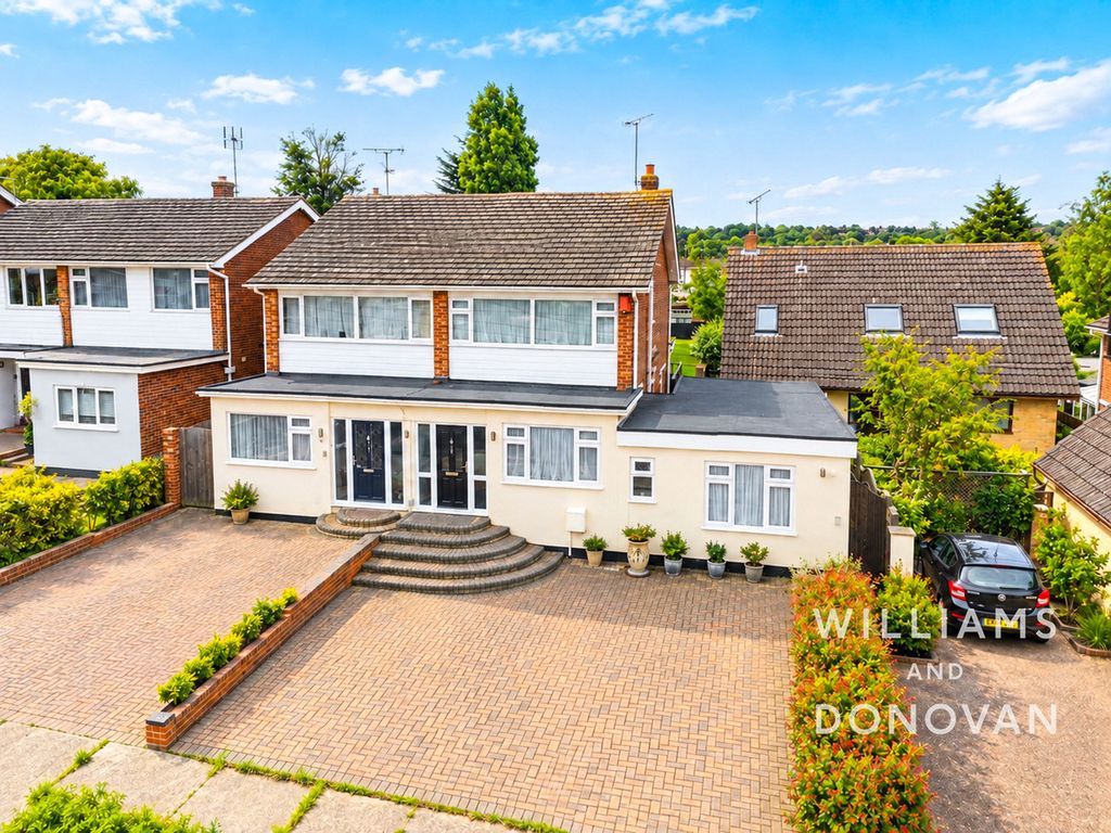 Property photo 1 of 32