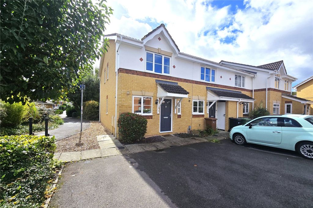 Property photo 1 of 17 Picture No. 23