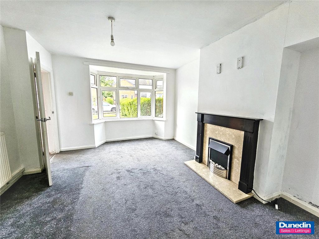 Property photo 2 of 15 Picture No. 14