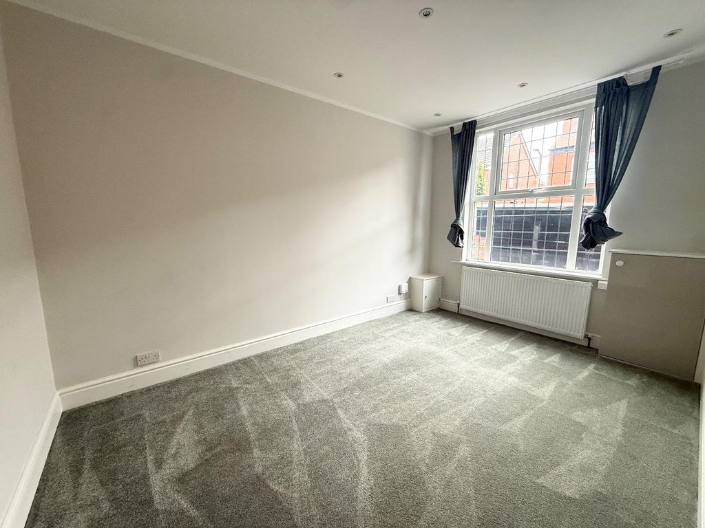 Property photo 2 of 10 Img_2609.Jpg