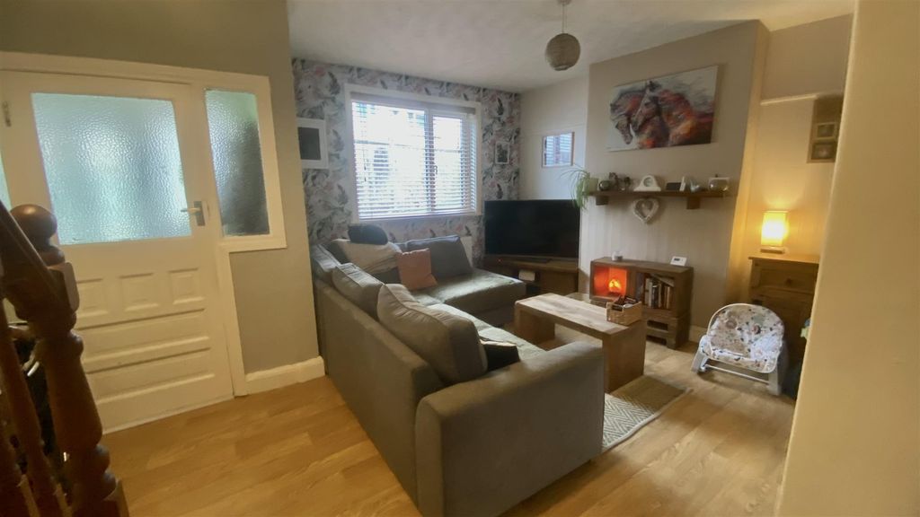 Property photo 3 of 11 Img_7910.Jpg