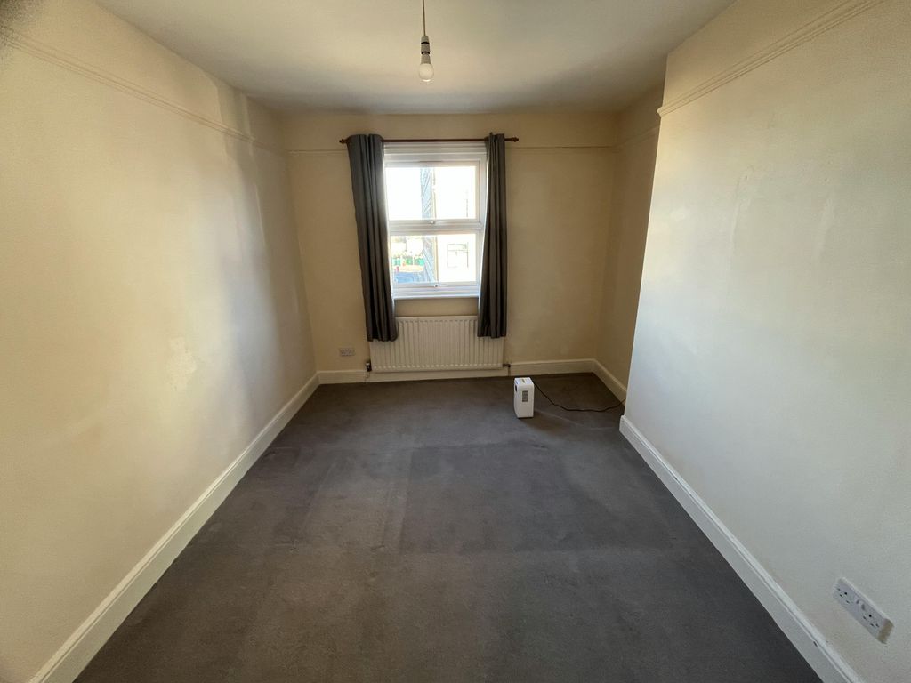 Property photo 3 of 11 20260114_114244031_Ios.Jpg