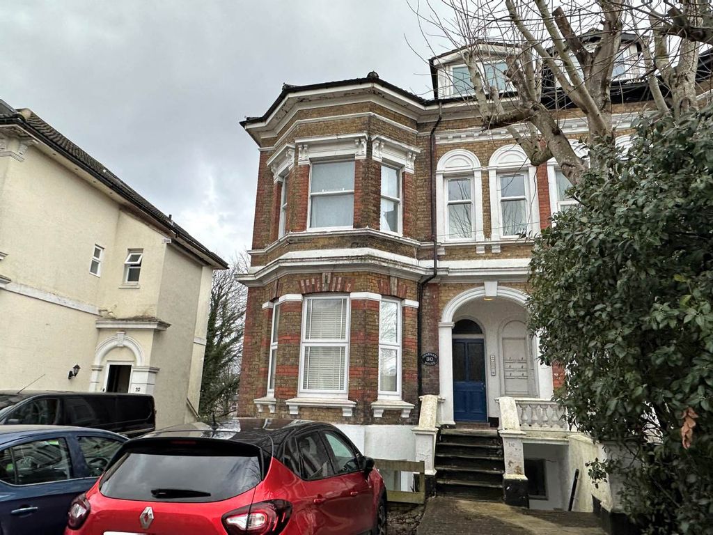 Property photo 1 of 8 Img_0219