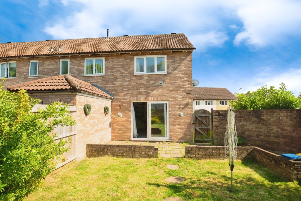 Property photo 2 of 14 Dsc_2480