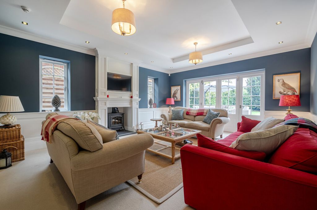 Property photo 3 of 35 1429598-9-69E2669...