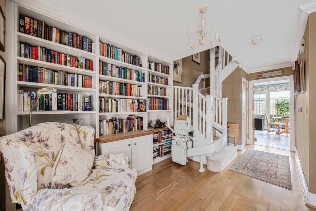 Property photo 2 of 19 Picture No. 08