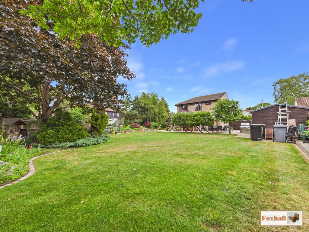 Property photo 1 of 42 Rear Garden