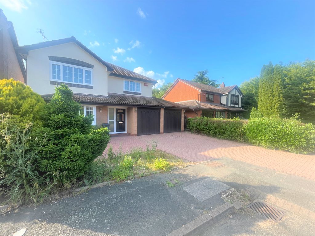 Property photo 1 of 28