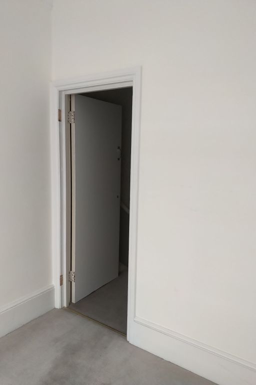 Property photo 2 of 3