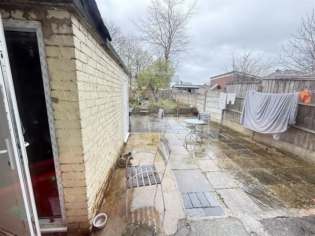 Property photo 3 of 5 Img_0440.Jpg