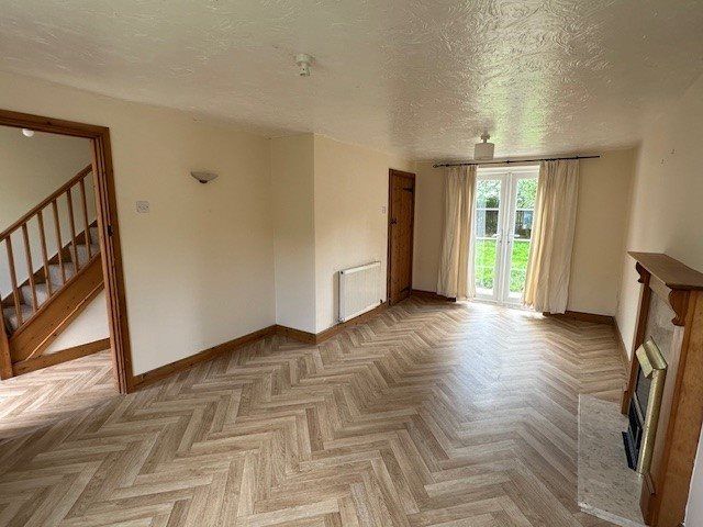 Property photo 2 of 14 7