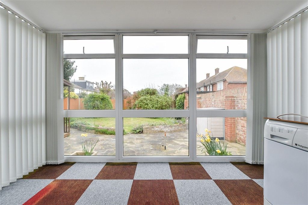 Property photo 1 of 13 Conservatory