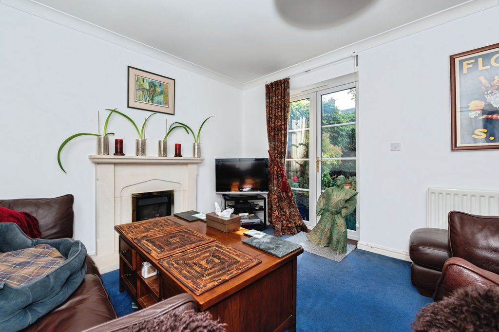 Property photo 2 of 26 Pbox-Img.Jpg