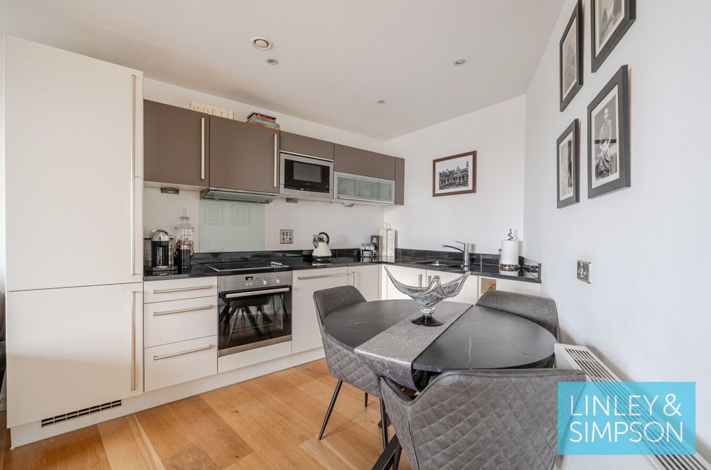 Property photo 2 of 13 Picture No. 07