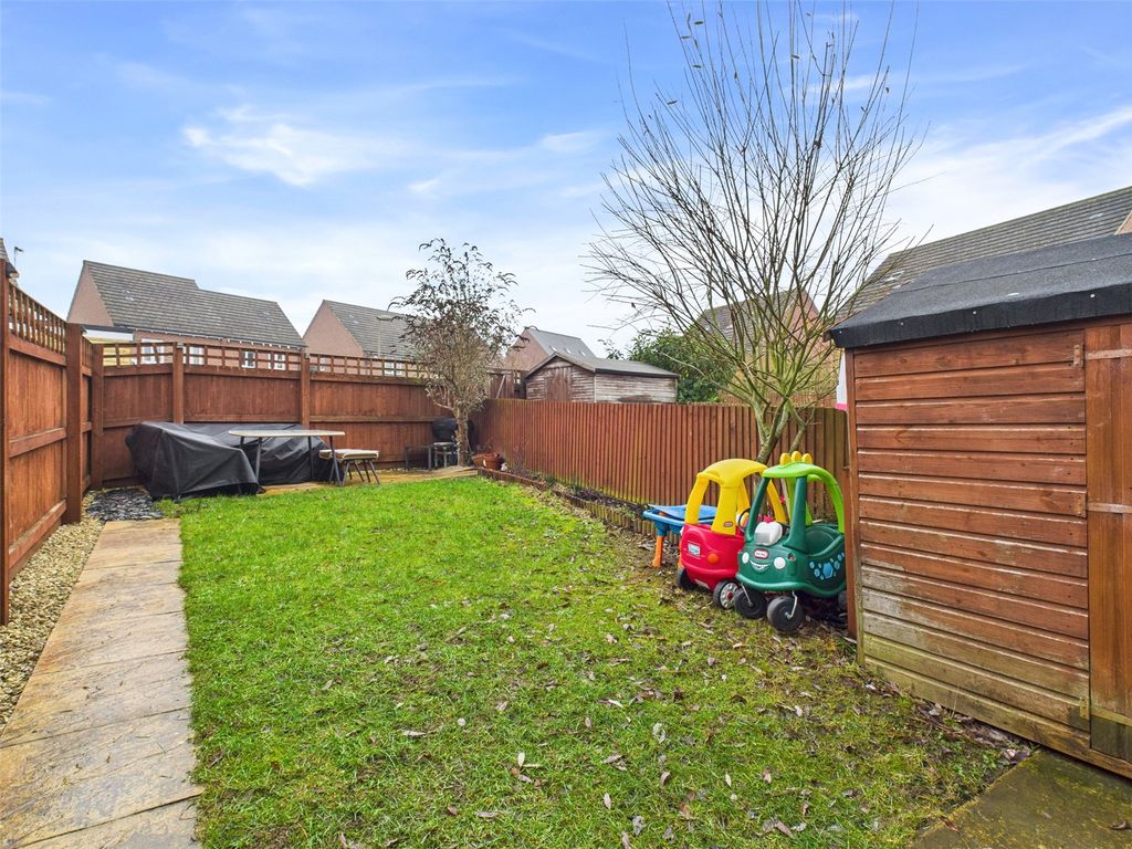 Property photo 2 of 14 Garden