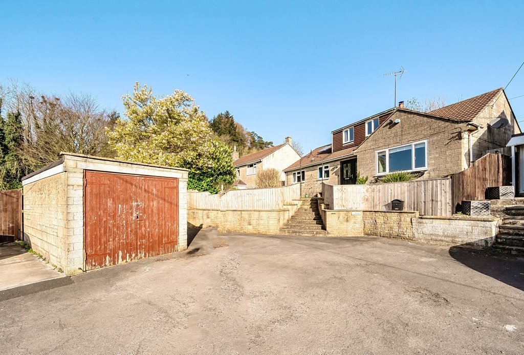 Property photo 1 of 23 1438520-1-69d613E...