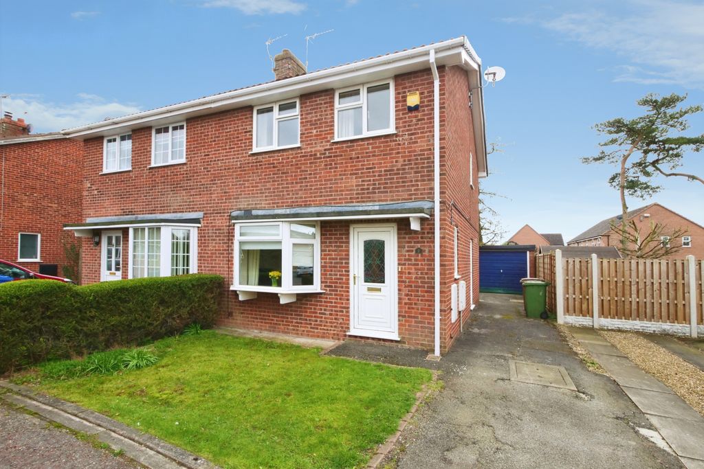 Property photo 1 of 19 Photo #1