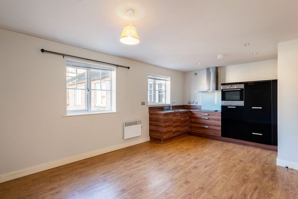 Property photo 2 of 7 Picture 2