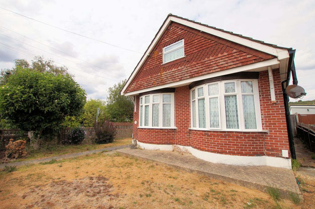 Property photo 1 of 17 Front