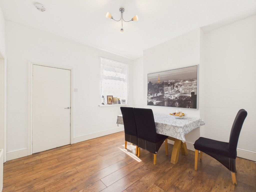 Property photo 3 of 8 5073214